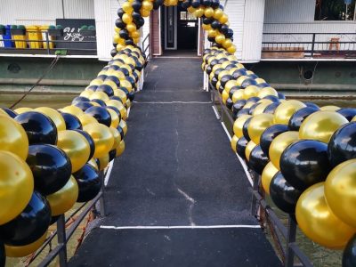 Staza ukrašena balonima